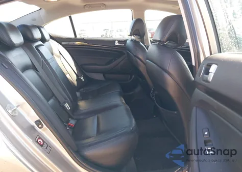 2015 Kia Cadenza Premium из США, поврежденный, VIN KNALN4D76F5170563